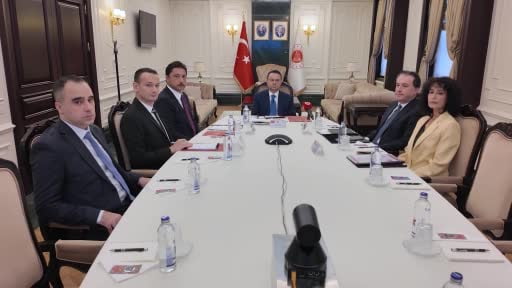 Bakan Gürlek, Yunan mevkidaşı Floridis ile çevrim içi görüştü