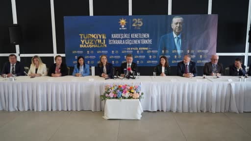 Bakan Yumaklı: "Cumhuriyet tarihinin rekorunu kırarak 140 milyon tonu aştık"