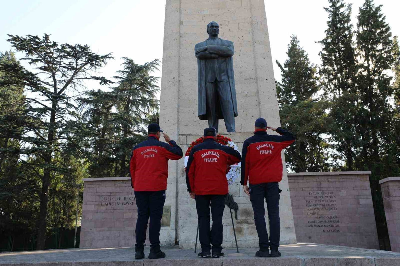 BAŞKAN AKIN’DAN KAHRAMAN İTFAİYECİLERE ANLAMLI JEST