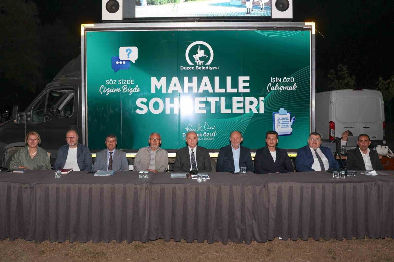 BAŞKAN FARUK ÖZLÜ, MAHALLE SOHBETLERİ ORGANİZASYONLARI KAPSAMINDA DÜZCELİLERLE BİR ARAYA GELMEYE...