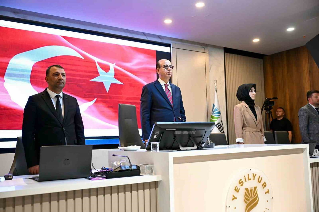 BAŞKAN GEÇİT, "MALİ DİSİPLİNİMİZ VE İDARİ İŞLEYİŞİMİZİN HUKUKİ ÇERÇEVEYE UYGUNLUĞU BİR KEZ DAHA...