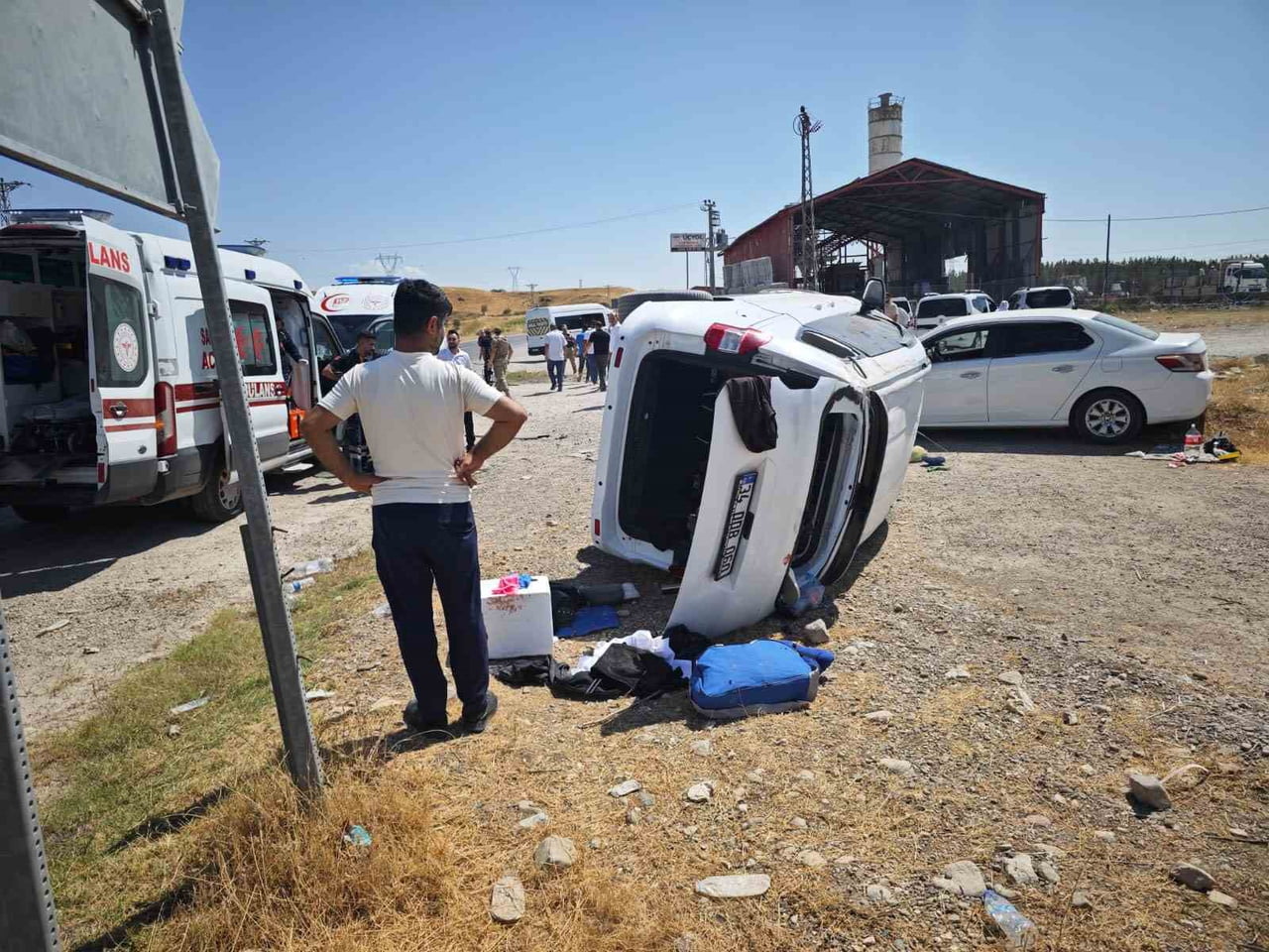 BATMAN’DA İKİ ARACIN ÇARPIŞMASI SONUCU MEYDANA GELEN TRAFİK KAZASINDA 7 KİŞİ YARALANDI.