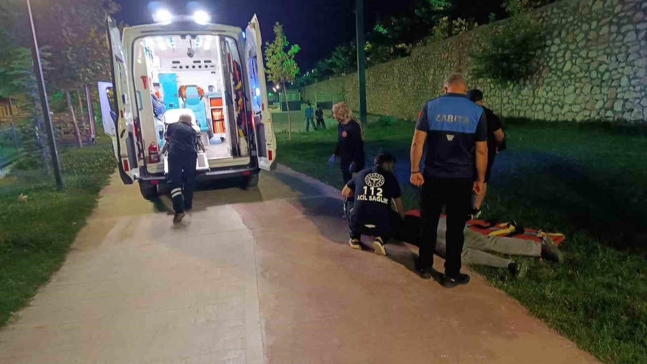 BATTALGAZİ'DEKİ  SCOOTER KAZASINA EKİPLERDEN HIZLI MÜDAHALE