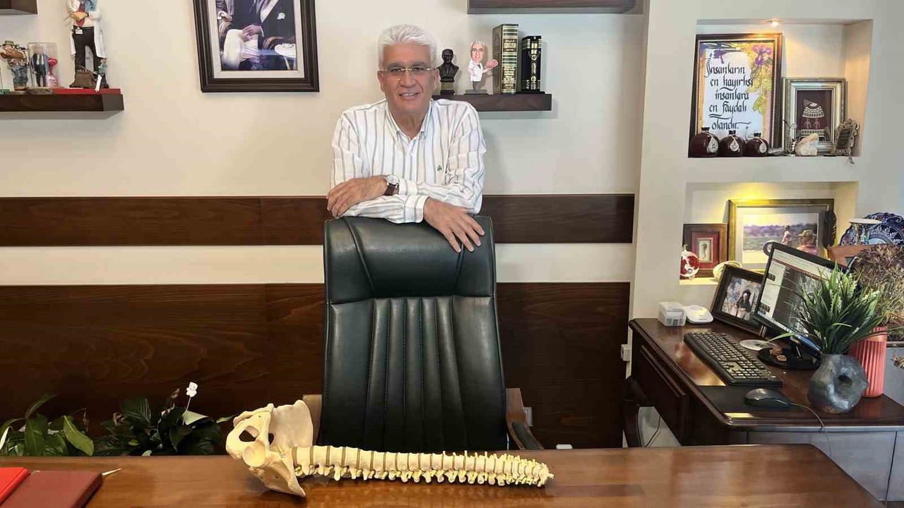BEYİN, SİNİR VE OMURİLİK CERRAHİSİ UZMANI PROF. DR. ORHAN ŞEN