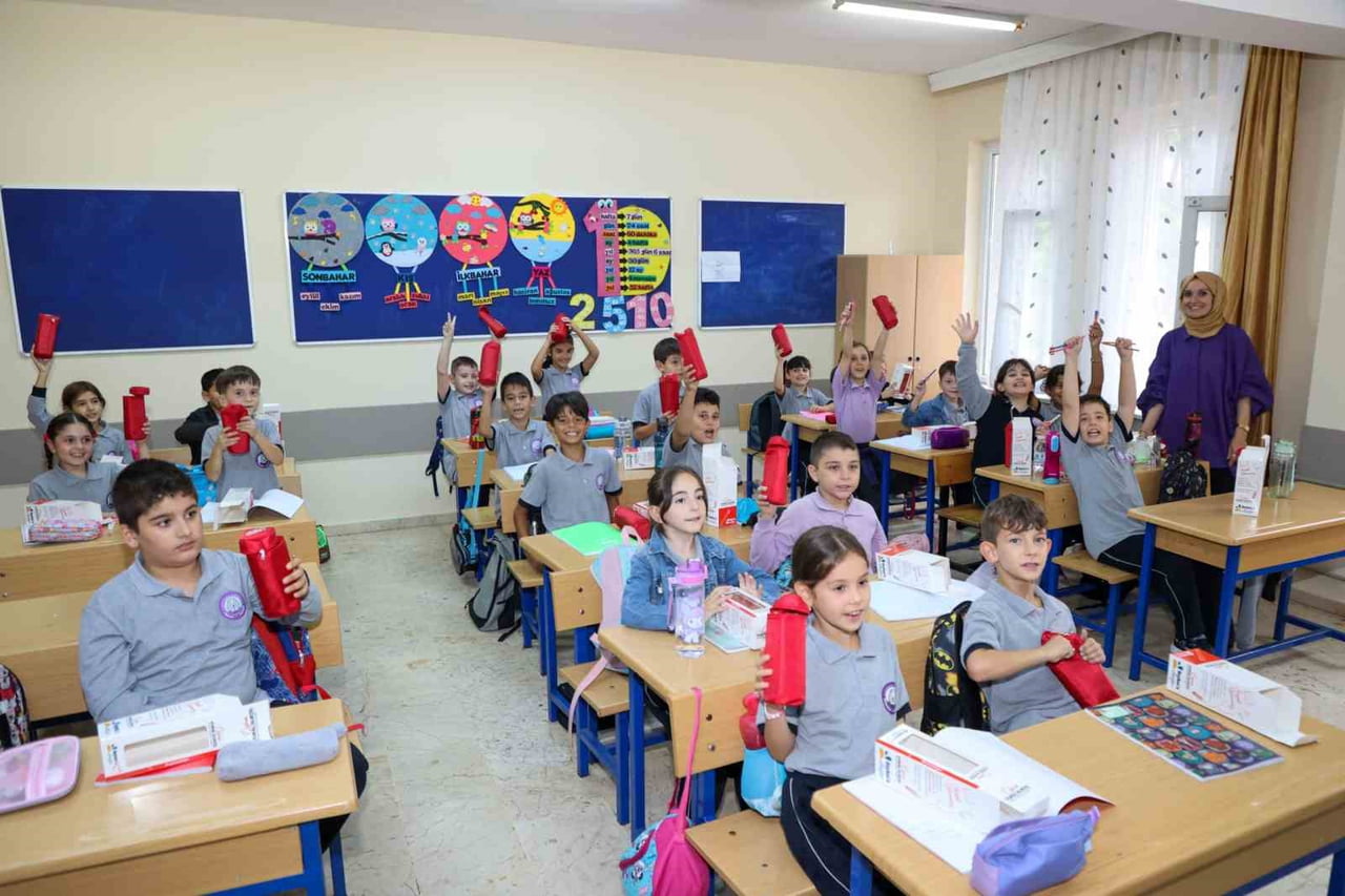BEYKOZ BELEDİYESİ TARAFINDAN YENİ EĞİTİM-ÖĞRETİM YILINDA ÖĞRENCİLERİN VE AİLELERİN BÜTÇESİNE KATKI...