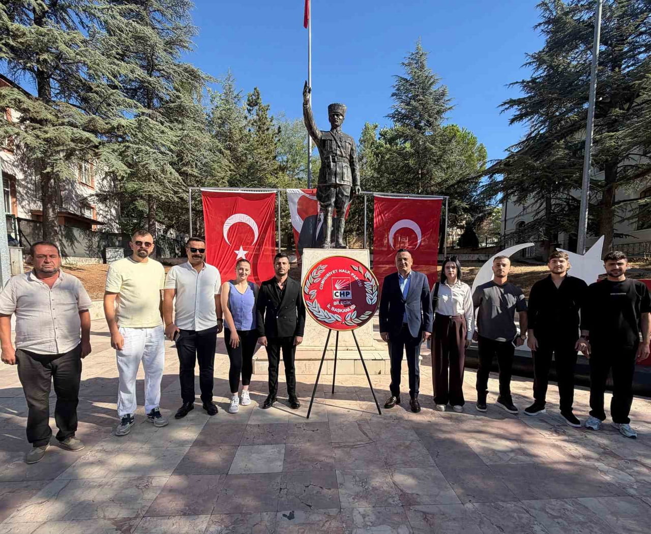 BİLECİK'TE, CUMHURİYET HALK PARTİSİ'NİN KURULUŞUNUN 103'ÜNCÜ YIL DÖNÜMÜ KUTLANDI.