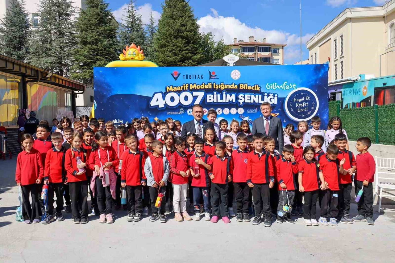 BİLECİK’TE 9 BİN 645 KİŞİLİK BİLİM ŞENLİĞİ
