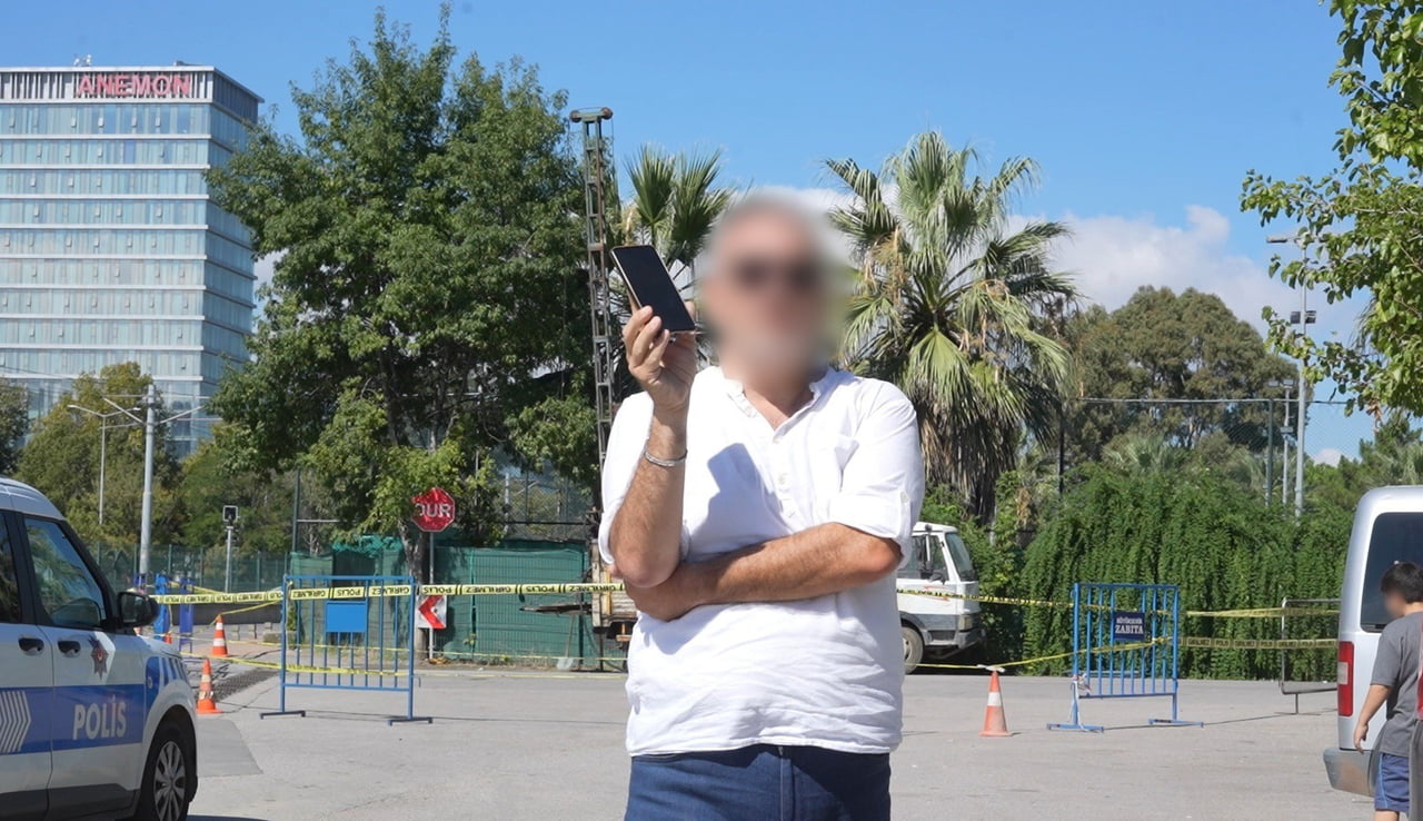 BÖLGEYE GİDEN GAZETECİLER, KAMUYA AÇIK ALANDA GÖRÜNTÜ ALMAK İSTERKEN YÜKLENİCİ FİRMA YETKİLİSİNİN...