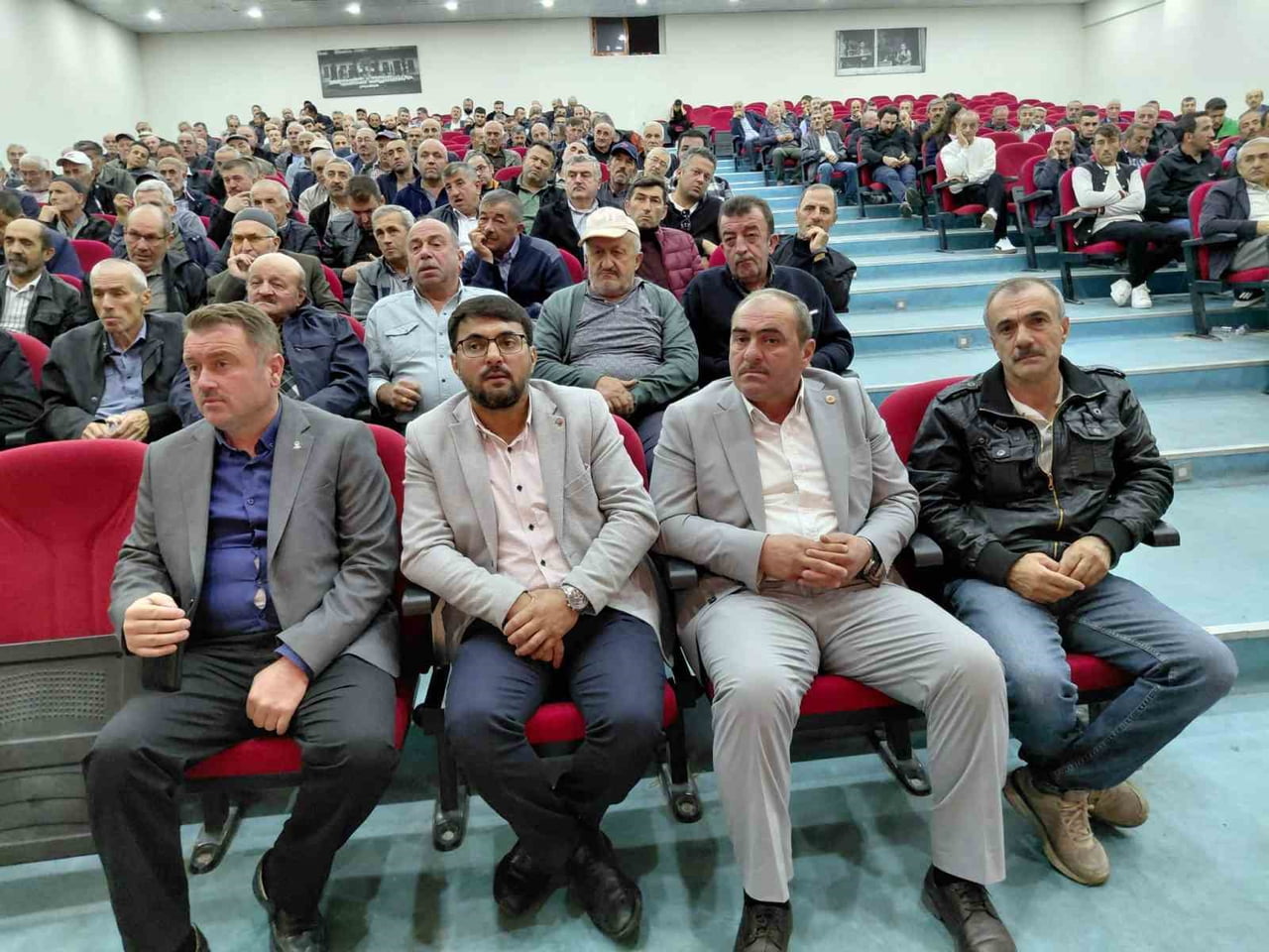BOLU’NUN MUDURNU İLÇESİNDE FAALİYET GÖSTEREN 329 TİCARİ KANATLI HAYVAN YETİŞTİRİCİSİNE YÖNELİK...
