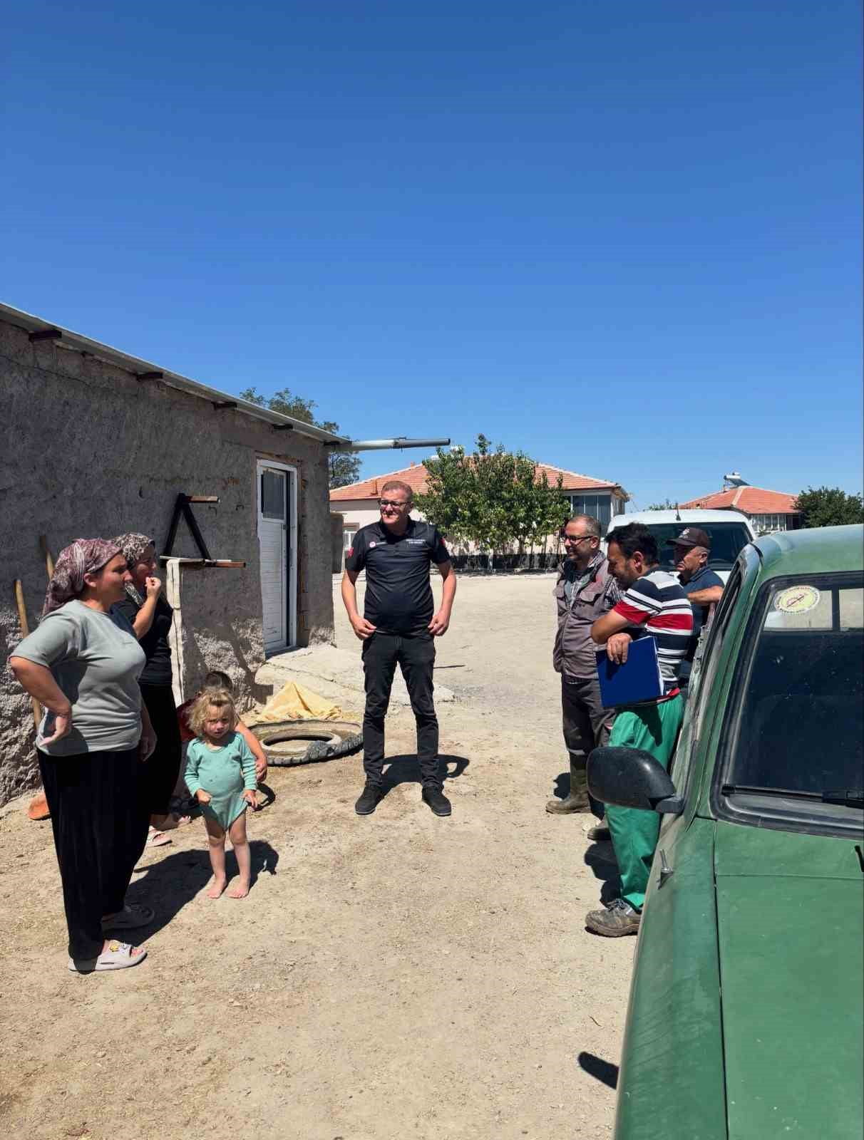 BOR’DA HAYVANLARA ŞAP VE BRUSELLA AŞISI YAPILDI