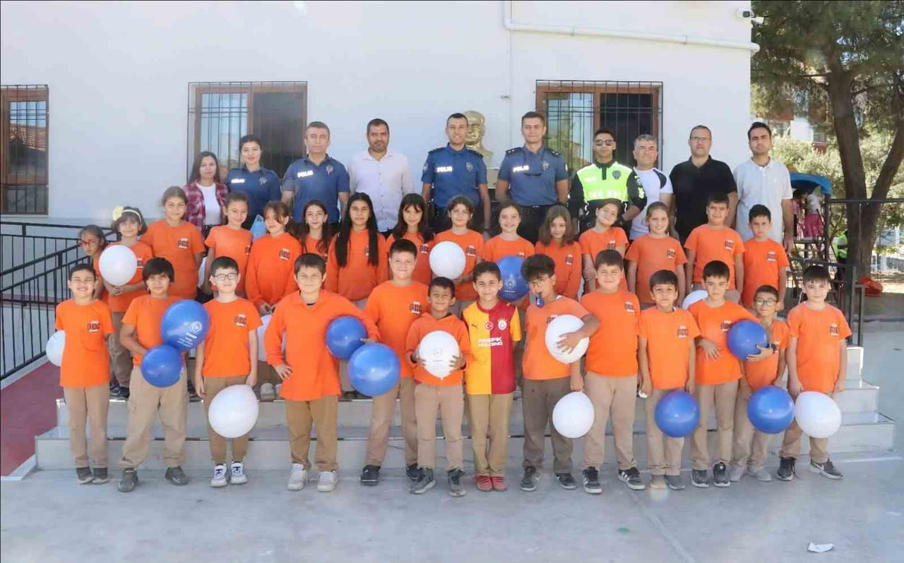 BULDAN’DA YAKLAŞIK İKİ YIL SÜREN LÖSEMİ TEDAVİSİNİN ARDINDAN SAĞLIĞINA KAVUŞARAK YENİDEN OKULUNA...