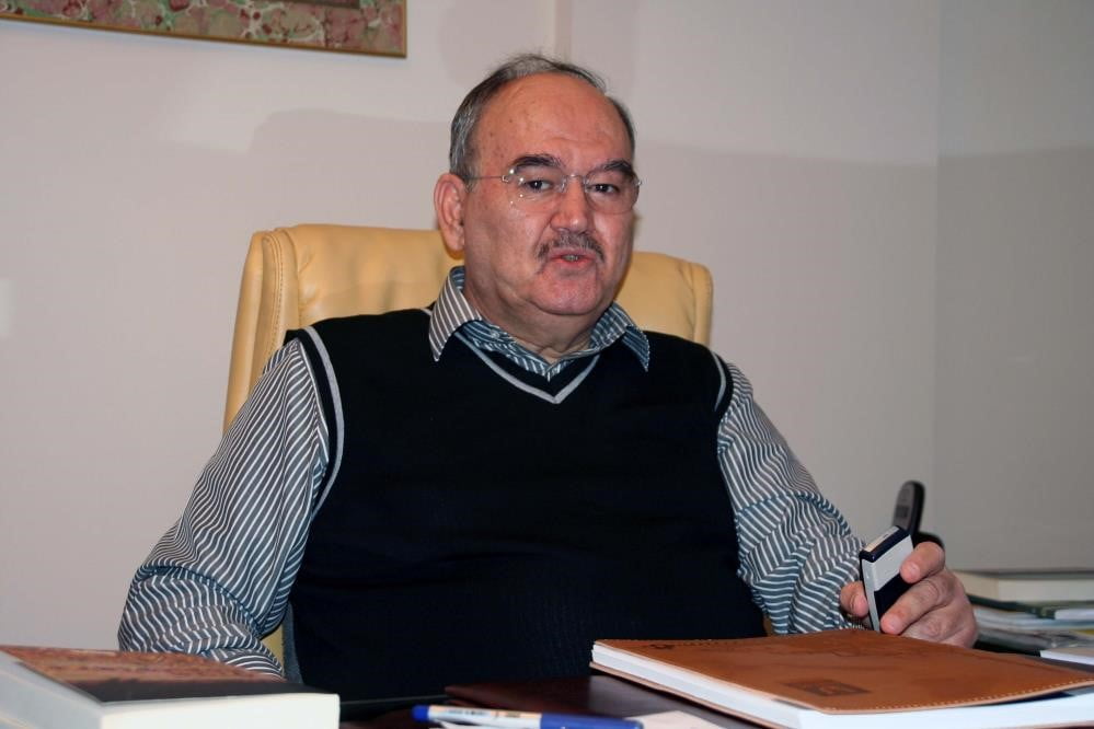 BURHAN ÖZFATURA (ARŞİV)