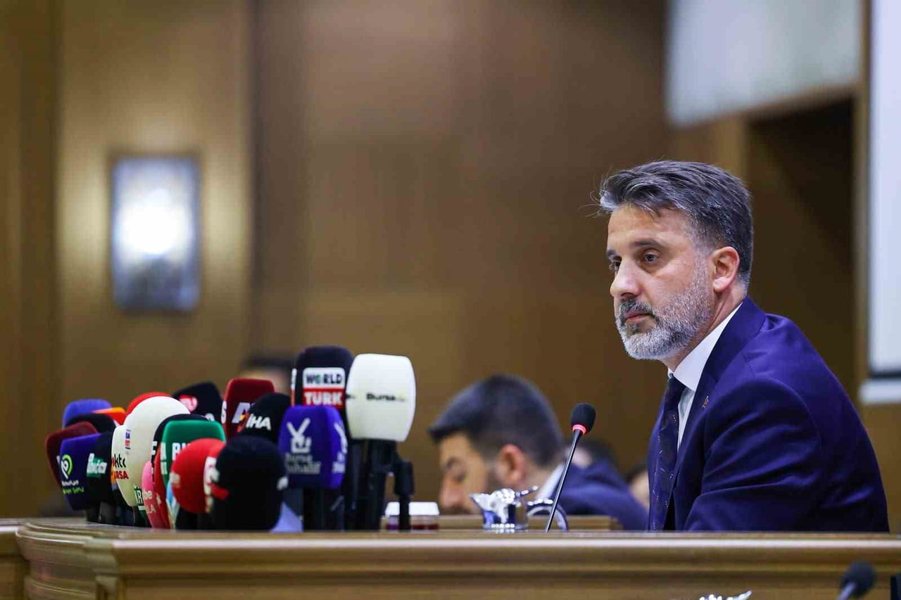 BURSA BÜYÜKŞEHİR BELEDİYE BAŞKAN VEKİLİ ŞAHİN BİBA, TOPLU ULAŞIMDA KÜRESEL ETKENLER KAYNAKLI...