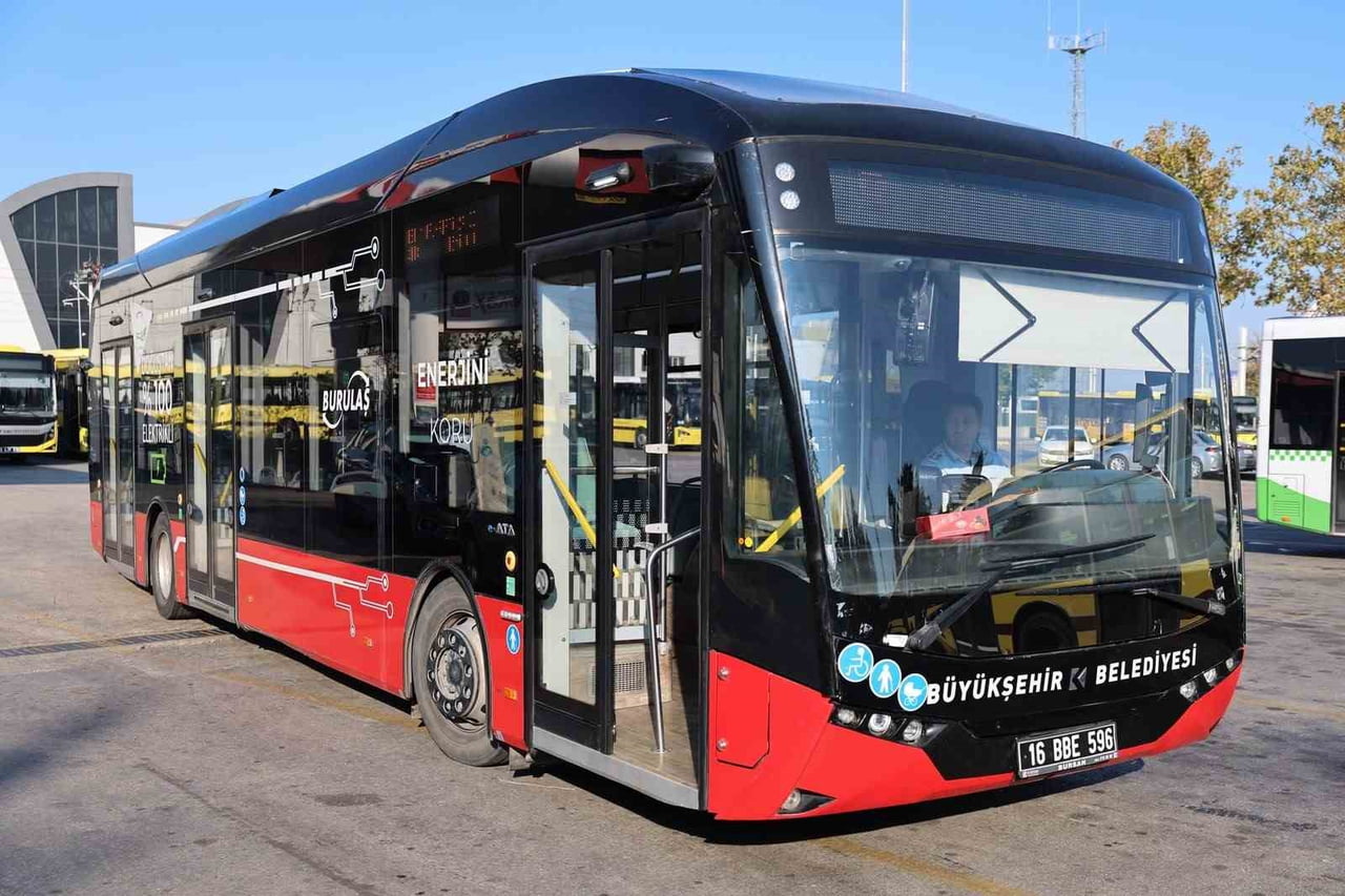 BURSA BÜYÜKŞEHİR BELEDİYESİ TARAFINDAN BURSA’YA KAZANDIRILAN 4 TANE ELEKTRİKLİ OTOBÜS TERMİNAL...