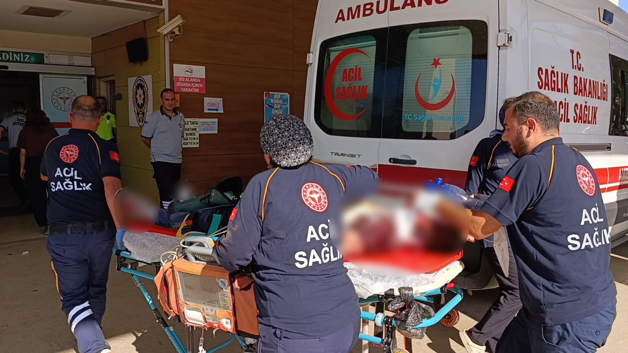 BURSA’NIN İNEGÖL İLÇESİNDE FAALİYET GÖSTEREN BİR MOBİLYA FABRİKASINDA MEYDANA GELEN İŞ KAZASINDA...
