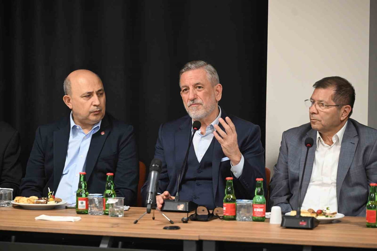 BURSA TİCARET VE SANAYİ ODASI (BTSO) YÖNETİM KURULU BAŞKANI İBRAHİM BURKAY, KAYAPA ORGANİZE SANAYİ...