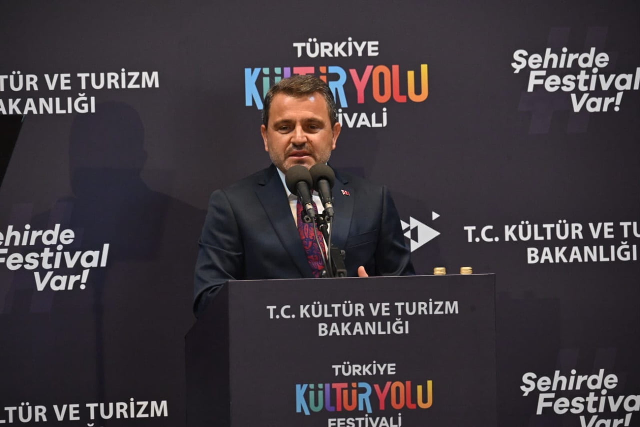 ÇANAKKALE SAVAŞLARI GELİBOLU TARİHİ ALAN BAŞKANI İSMAİL KAŞDEMİR, KONUŞMA YAPTI.