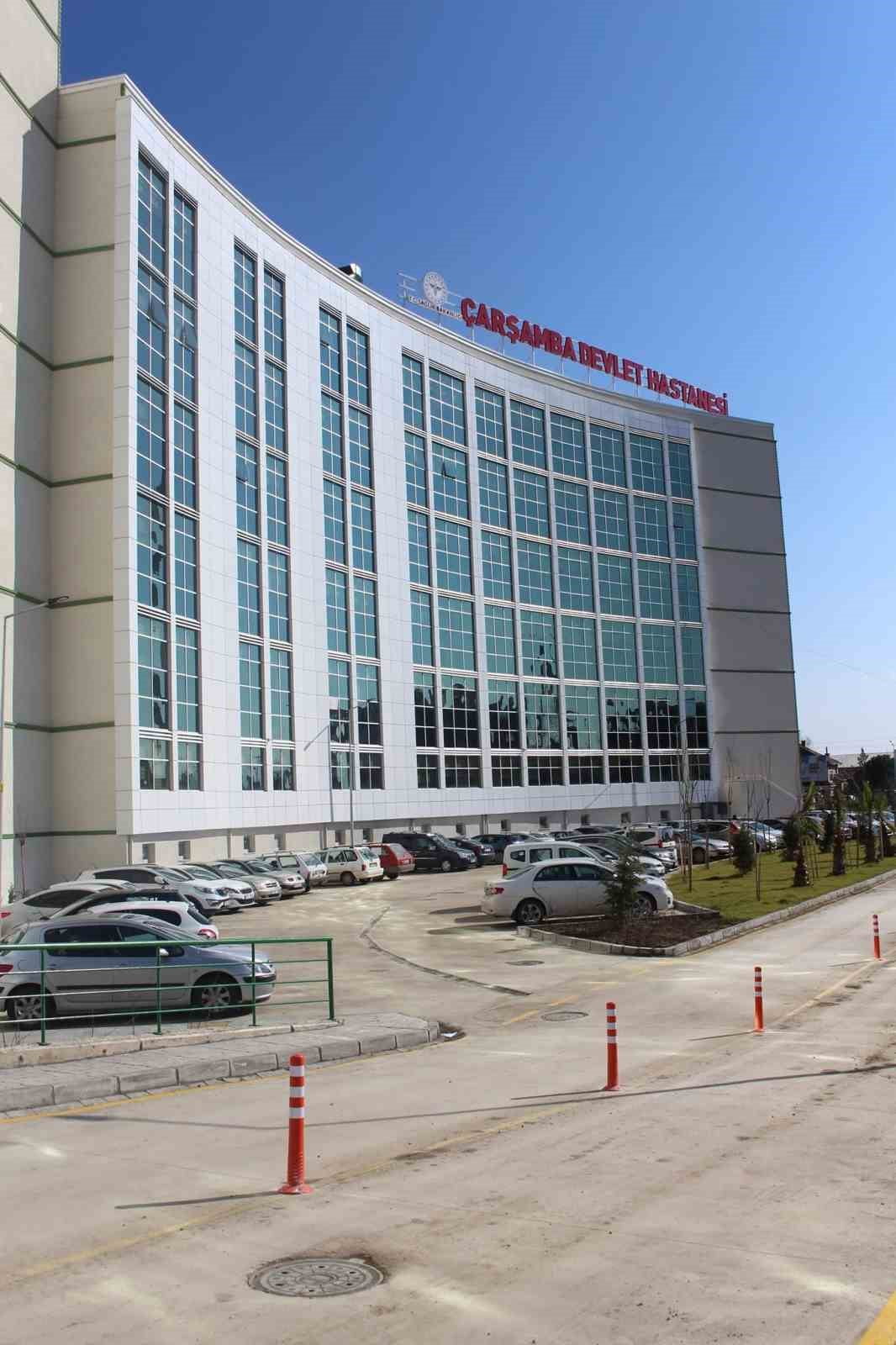 ÇARŞAMBA DEVLET HASTANESİ'NDE YILIN İLK 8 AYINDA ACİL SERVİS VE POLİKLİNİKLERDE YAKLAŞIK 1 MİLYON...
