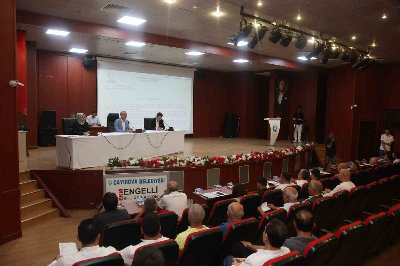 ÇAYIROVA BELEDİYESİ EYLÜL AYI OLAĞAN MECLİS TOPLANTISI'NDA 11 GÜNDEM MADDESİ GÖRÜŞÜLEREK KARARA...
