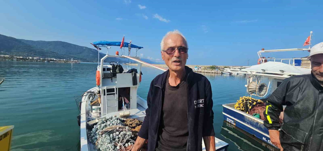 CİDE’DE BALIKÇILIK YAPARAK GEÇİMİNİ SAĞLAYAN KAPTAN MURAT OK, “AKŞAM ÇIKTI AVA, DAHA YENİ...