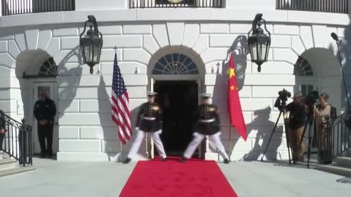 Çin Devlet Başkanı Xi Jinping, Beyaz Saray’da ABD Başkanı Donald Trump ile sabah çayında bir araya...
