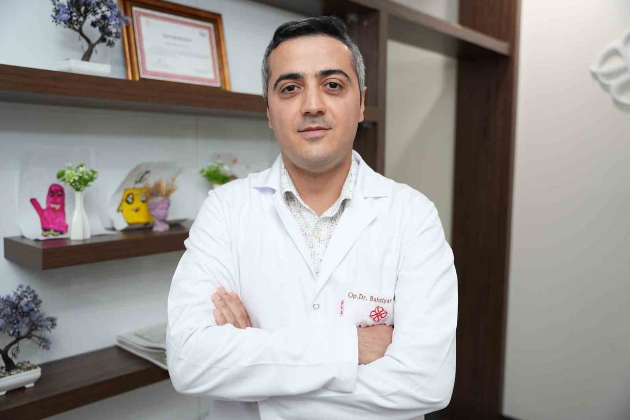 ÇOCUKLUK ÇAĞINDA SIK GÖRÜLEN ACİL CERRAHİ HASTALIKLARIN BAŞINDA GELEN APANDİSİT, HER ÇOCUKTA AYNI...