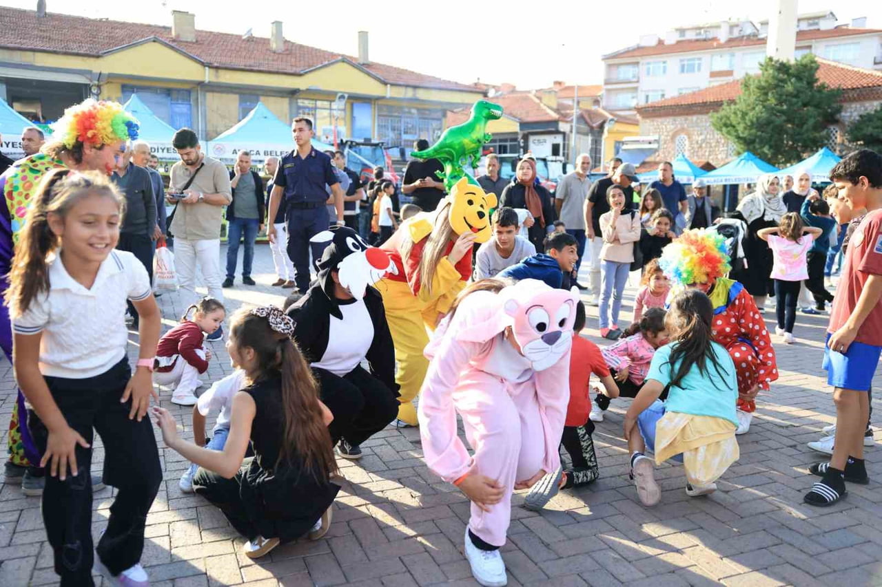 ÇORUM'UN ALACA İLÇESİNDE KÜLTÜREL ZENGİNLİKLERİ YAŞATMAK VE HEMŞEHRİLİK BAĞLARINI PEKİŞTİRMEK...