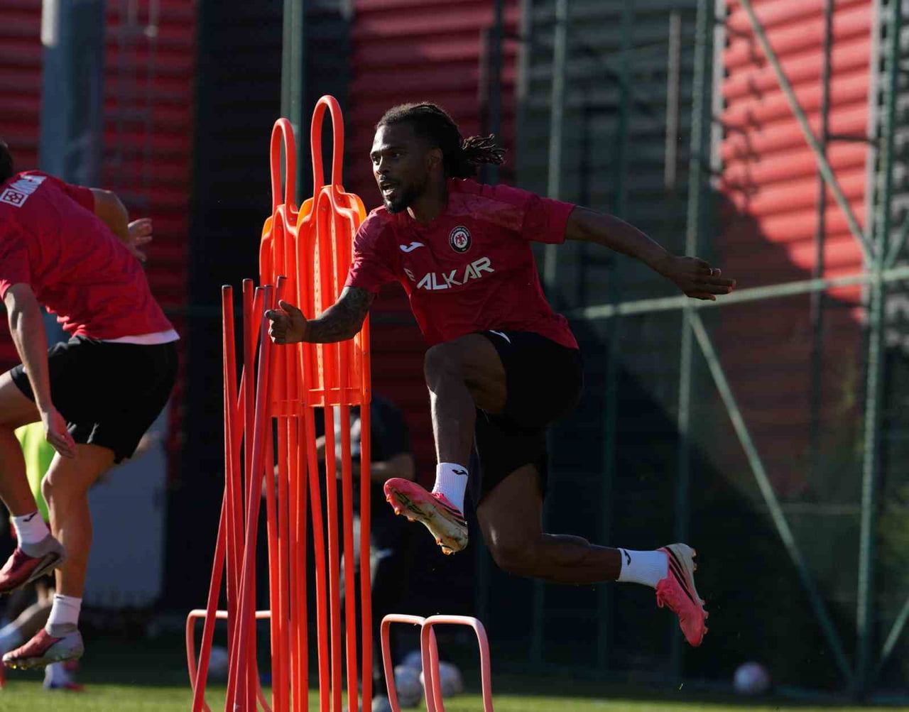 ÇORUMFK, TRENDYOL SÜPER LİG’İN 5. HAFTASINDA OYNAYACAĞI SAMSUNSPOR KARŞILAŞMASININ HAZIRLIKLARINI...