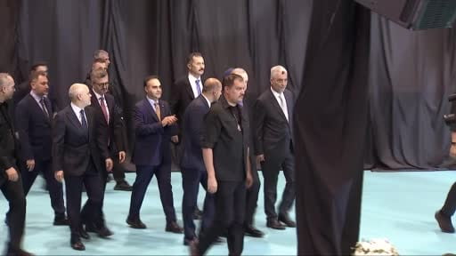 Cumhurbaşkanı Erdoğan: "Ülkemizin merkezinde yer aldığı coğrafya tabiri caizse tam bir kriz...