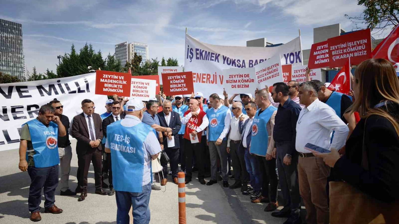 DANIŞTAY KARARI ÖNCESİNDE BÖLGE HALKI VE SANTRAL ÇALIŞANLARI BİR ARAYA GELDİ