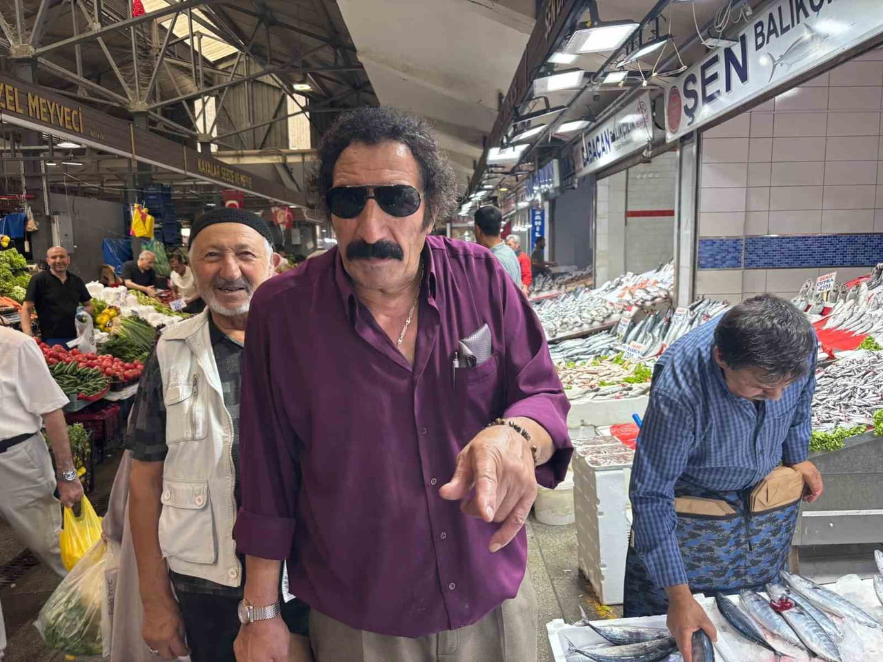 DENİZE KIYISI BULUNMAYAN ANKARA’DA BALIK SEZONUNUN AÇILMASIYLA TEZGAHLAR HAREKETLENDİ. ULUS...