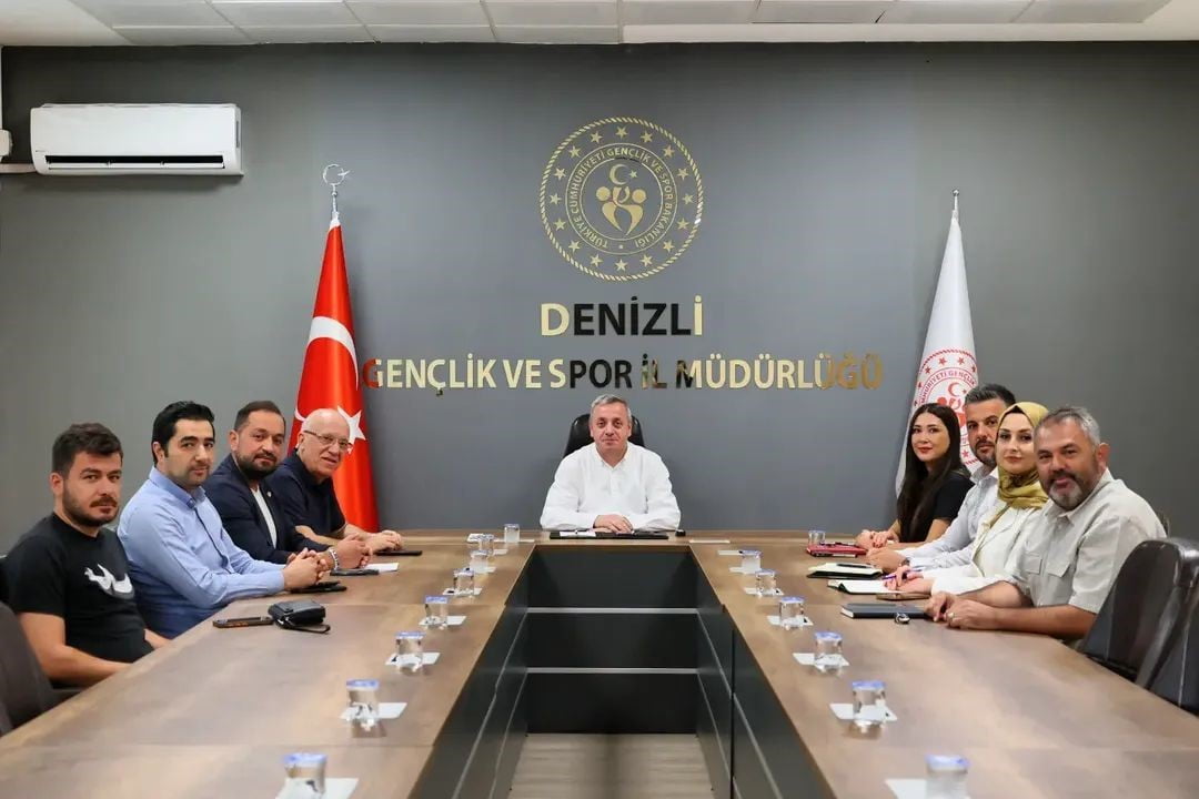 DENİZLİ’DE 2026-2027 FUTBOL SEZONU ÖNCESİ HAZIRLIKLAR BAŞLADI. İL MERKEZİNDEKİ FUTBOL SAHALARININ...