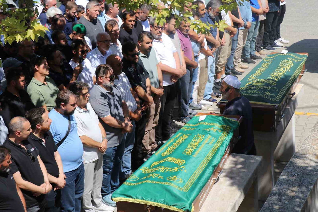 DENİZLİ’DE GEÇTİĞİMİZ GÜNLERDE MEYDANA GELEN KAZADA HAYATINI KAYBEDEN 29 YAŞINDAKİ ASIM AYYILDIZ...
