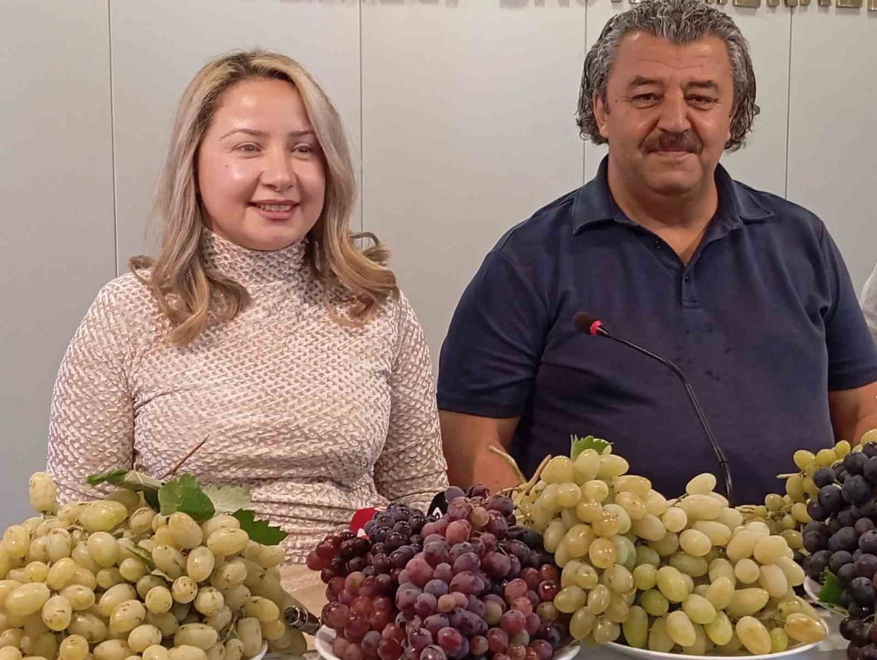 DENİZLİ’NİN ACIPAYAM İLÇESİNE BAĞLI AVŞAR MAHALLESİ’NDE, 5. GELENEKSEL AVŞAR ÜZÜM FESTİVALİ 26...