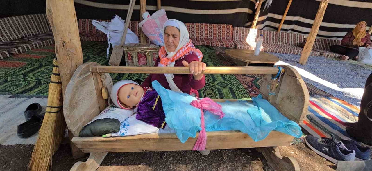 DENİZLİ’NİN BEYAĞAÇ İLÇESİNDE 7 YAŞINDA ÖĞRENDİĞİ SİPSİYİ YILLARDIR YAŞATAN HALİME ÖZKE, TEKE...