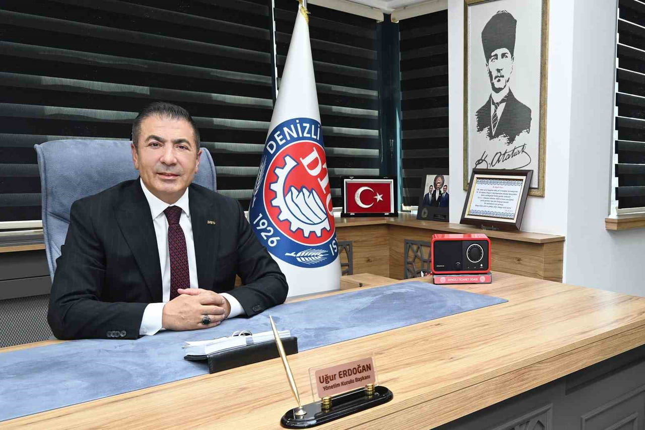 DENİZLİ TİCARET ODASI (DTO) BAŞKANI UĞUR ERDOĞAN, YENİ EĞİTİM VE ÖĞRETİM YILI DOLAYISIYLA, BAŞTA...