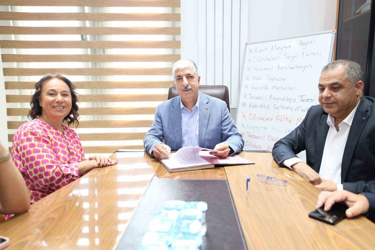 DİLOVASI BELEDİYESİ, İLÇEDEKİ SAHİPSİZ SOKAK HAYVANLARININ YAŞAM ŞARTLARINI İYİLEŞTİRMEK VE...