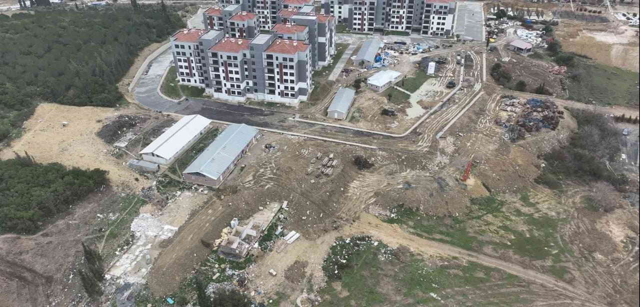 DİLOVASI’NDA KAÇAK HAFRİYAT DÖKÜMÜ YAPTIĞI TESPİT EDİLEN FİRMAYA 9 MİLYON 385 BİN 317 TL İDARİ...