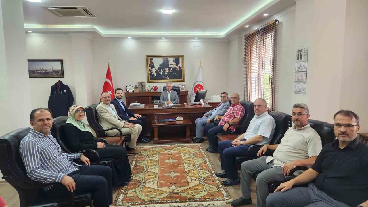 DİYANET İŞLERİ BAŞKANLIĞI TARAFINDAN DÜZENLENEN HAFIZLIK VE KUR’AN-I KERİM’İ GÜZEL OKUMA...