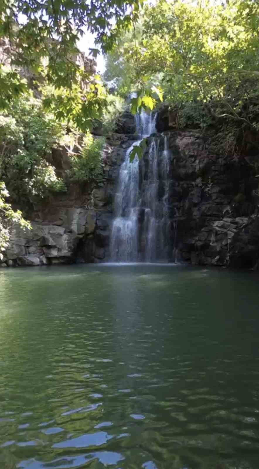 DİYARBAKIR'IN ÇERMİK İLÇESİNDE BULUNAN, YABANARDI VE ŞEYHANDEDE ŞELALELERİ YILIN DÖRT MEVSİMİ...