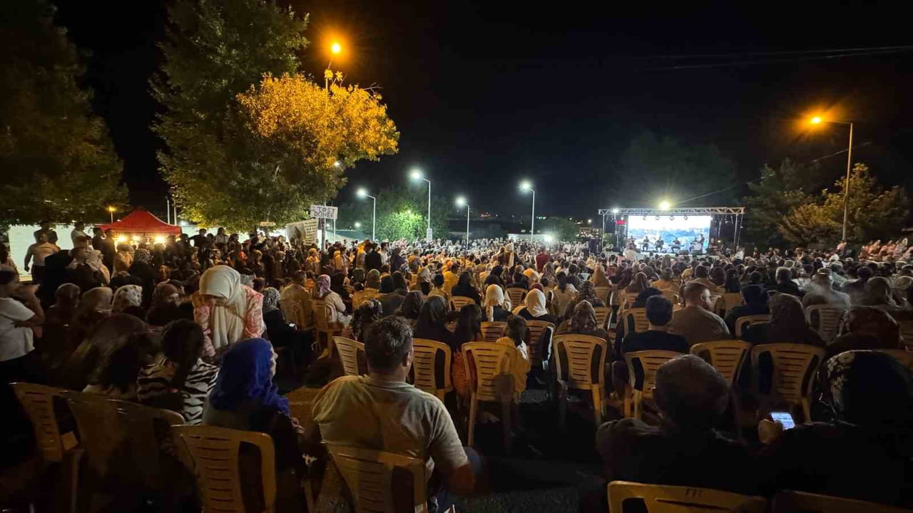 DİYARBAKIR'IN ÇERMİK İLÇESİNDE, MELİKE BELKIS KAPLICALARI FESTİVALİ DÜZENLENDİ.