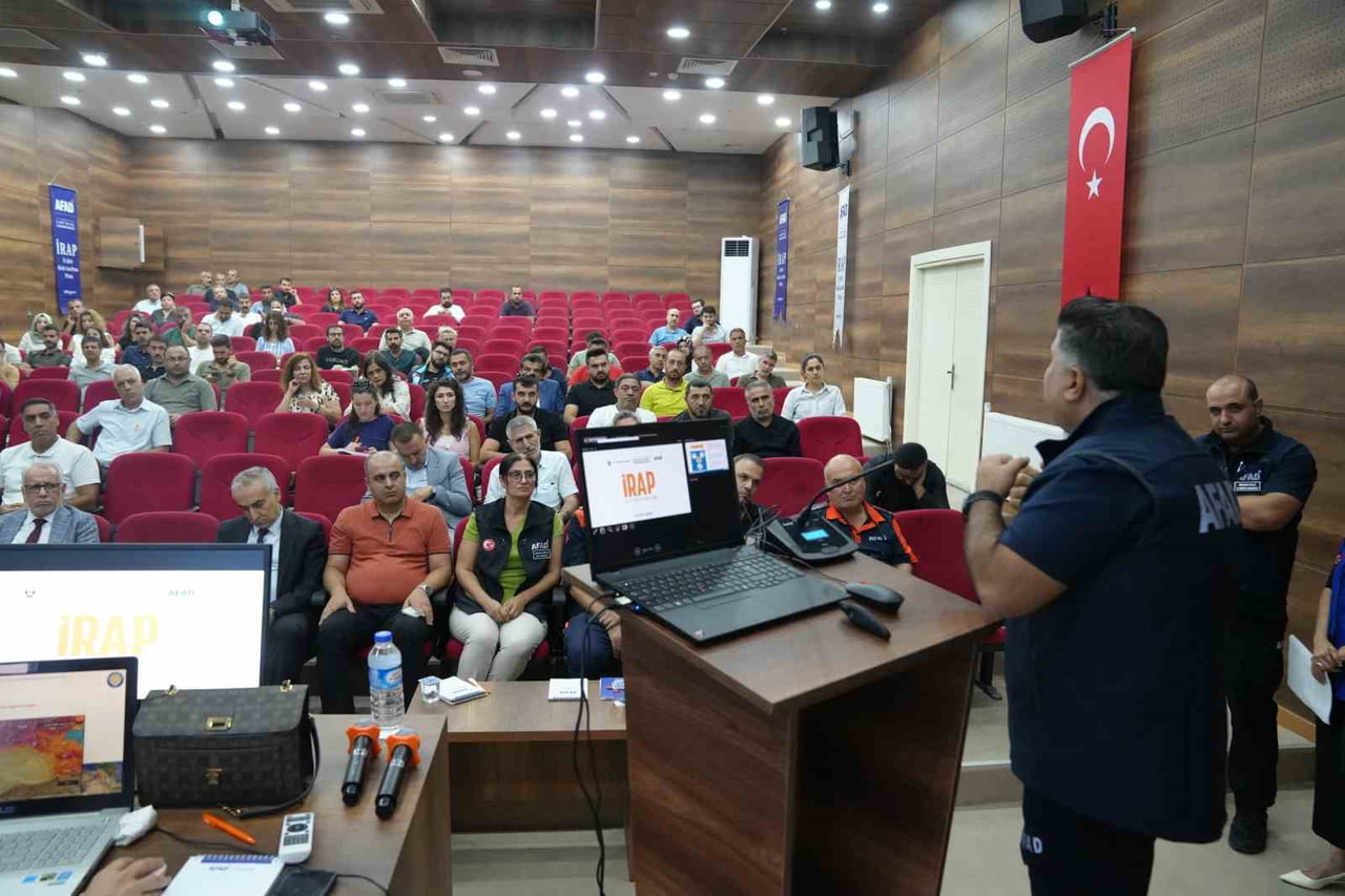 DİYARBAKIR’I GELECEĞİN AFETLERİNE KARŞI AŞILMAZ BİR KALE HALİNE GETİRMEYİ HEDEFLEYEN 2027-2031 İL...