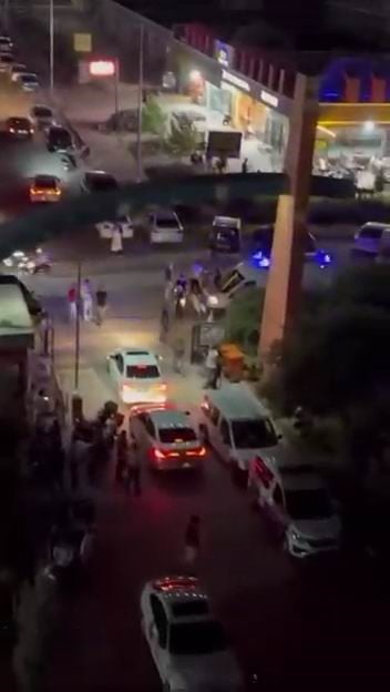 DİYARBAKIR’IN KAYAPINAR İLÇESİNDE İKİ GRUP ARASINDA ÇIKAN SİLAHLI KAVGADA 2 KİŞİ...