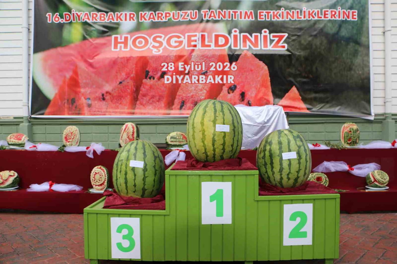 DİYARBAKIR’IN SİMGESİ HALİNE GELEN GELENEKSEL KENT KARPUZU İÇİN BU YIL 16’NCISI DÜZENLENEN TANITIM...