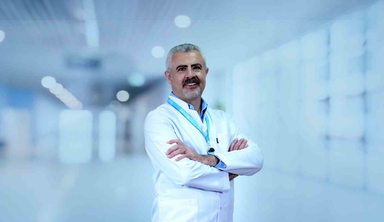 DOÇ. DR. UMUT KARABULUT