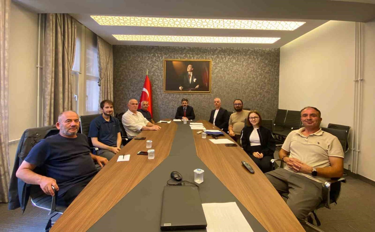 DÜZCE’DE ÖĞRENCİLERİN SAĞLIKLI VE GÜVENİLİR GIDAYA ERİŞİMİNİ SAĞLAMAK AMACIYLA OKUL GIDA...