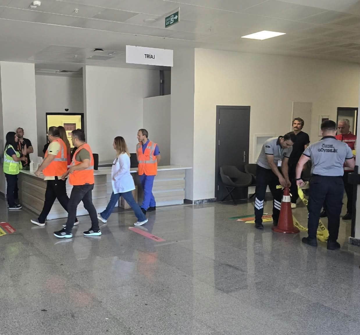 DÜZCE’NİN AKÇAKOCA İLÇESİ DEVLET HASTANESİNDE YAŞANABİLECEK REHİNE OLAYLARINA KARŞI PERSONELİN...