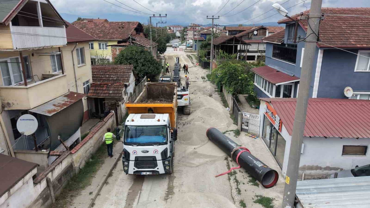 DÜZCE TARİHİNİN EN BÜYÜK İÇME SUYU ALTYAPI YATIRIMLARINI HAYATA GEÇİREN DÜZCE BELEDİYESİ, ŞEHİR...