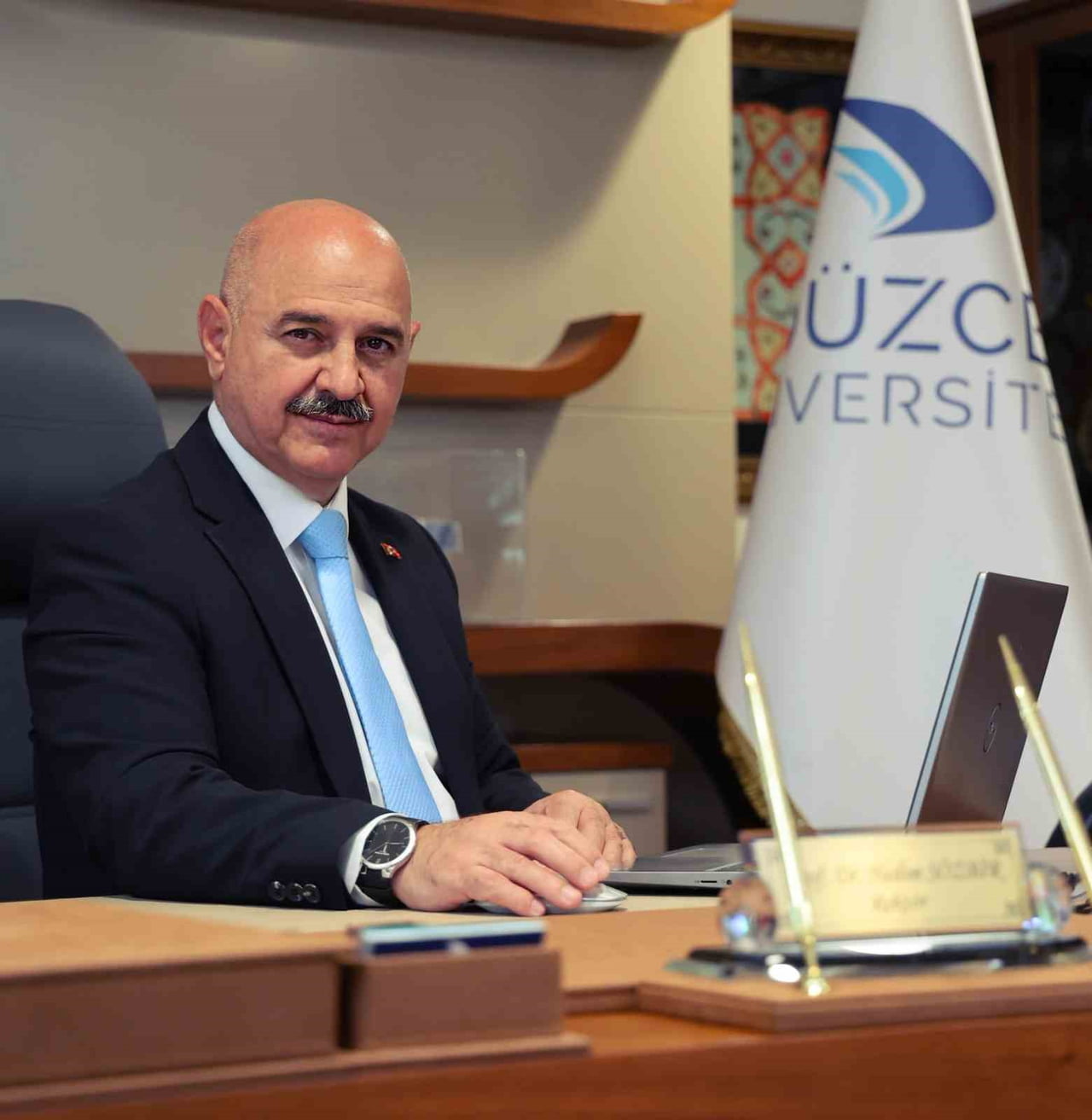 DÜZCE ÜNİVERSİTESİ REKTÖRÜ PROF. DR. NEDİM SÖZBİR, IĞDIR’DA GÖREV SIRASINDA MEYDANA GELEN KAZADA...