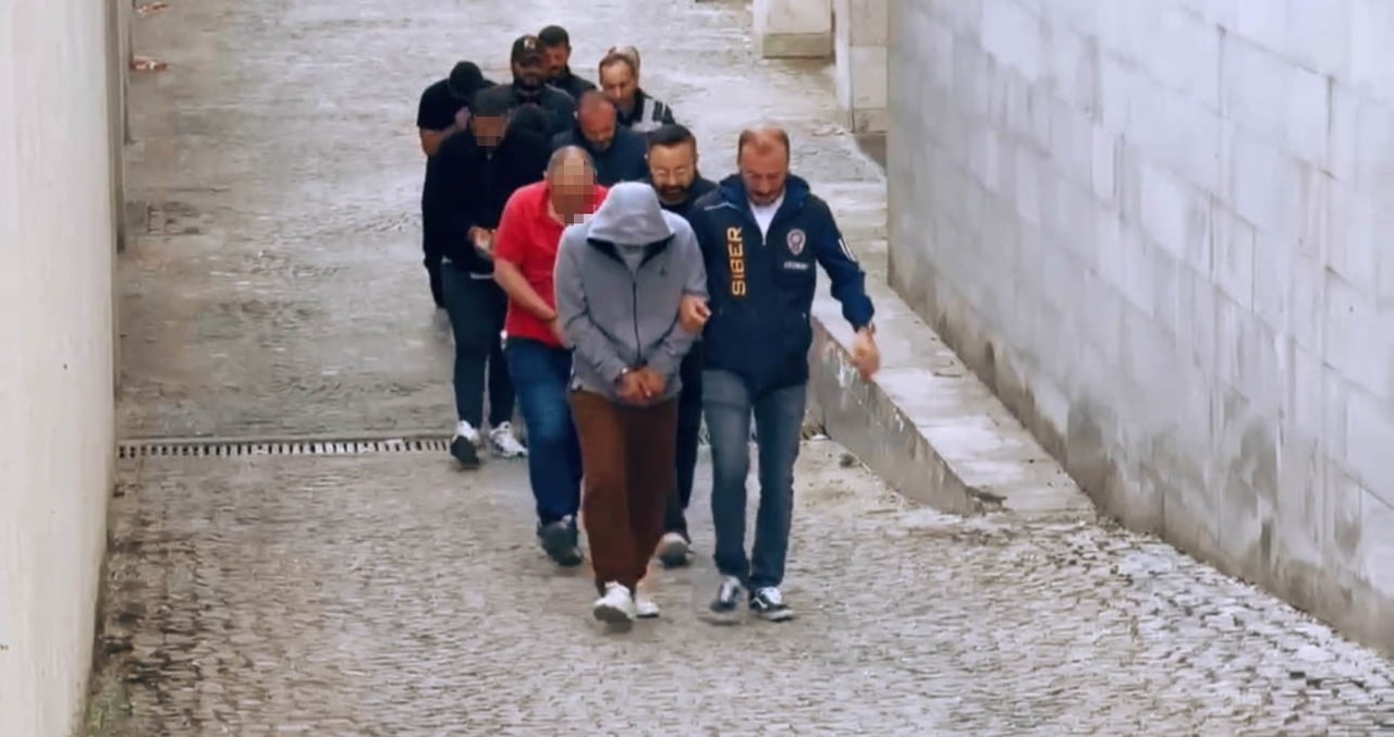 EDİRNE’DE 274 MİLYON LİRALIK YASA DIŞI BAHİS OPERASYONUNDA 13 ŞÜPHELİ TUTUKLANDI